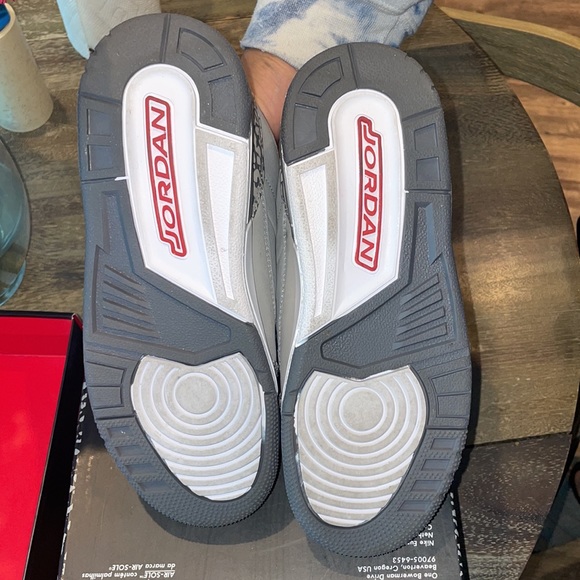 Cool Grey Jordan 3’s. Size 4Y. Worn once. Good condition. - Picture 4 of 5